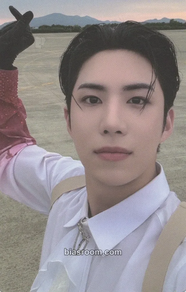 A.C.E - Wow - PINATA Album album photocard poca album