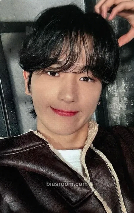 Hyunjae 2nd World Tour: Zeneration Photocard - THE BOYZ - THE BOYZ K-pop photocard