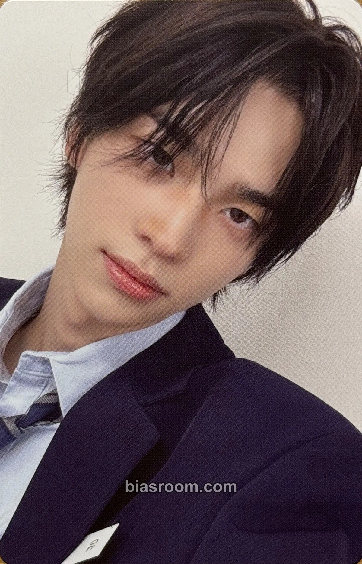 Shinyu Last Bell Photocard - TWS - TWS K-pop photocard