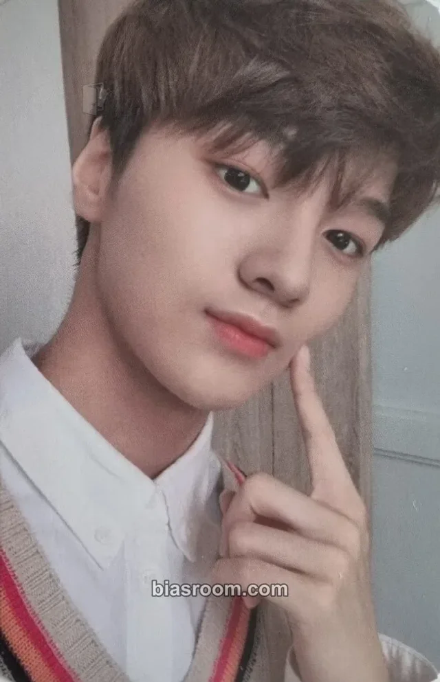 X1 - Junho  - One It Fankit Other yellow back