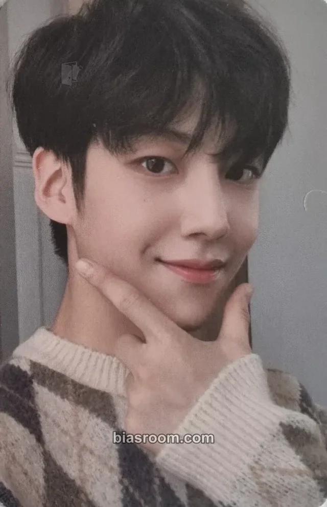 Eunsang X1 One It Fankit K-pop photocard