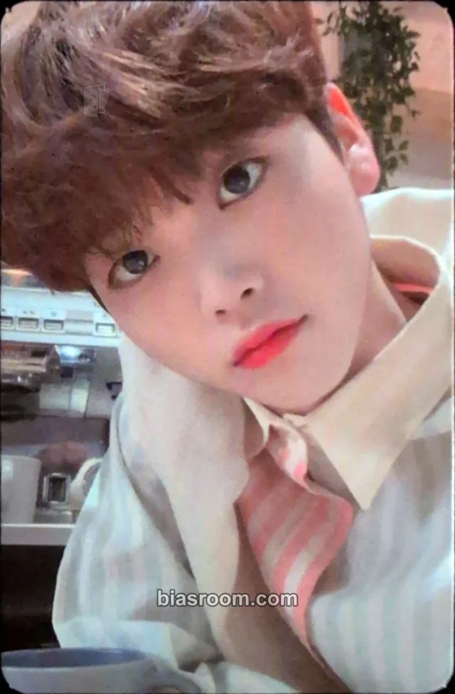 Hyeongjun X1 One It Fankit K-pop photocard