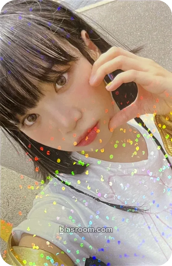 Kim Chaewon ANTIFRAGILE Photocard - LE SSERAFIM - LE SSERAFIM K-pop photocard
