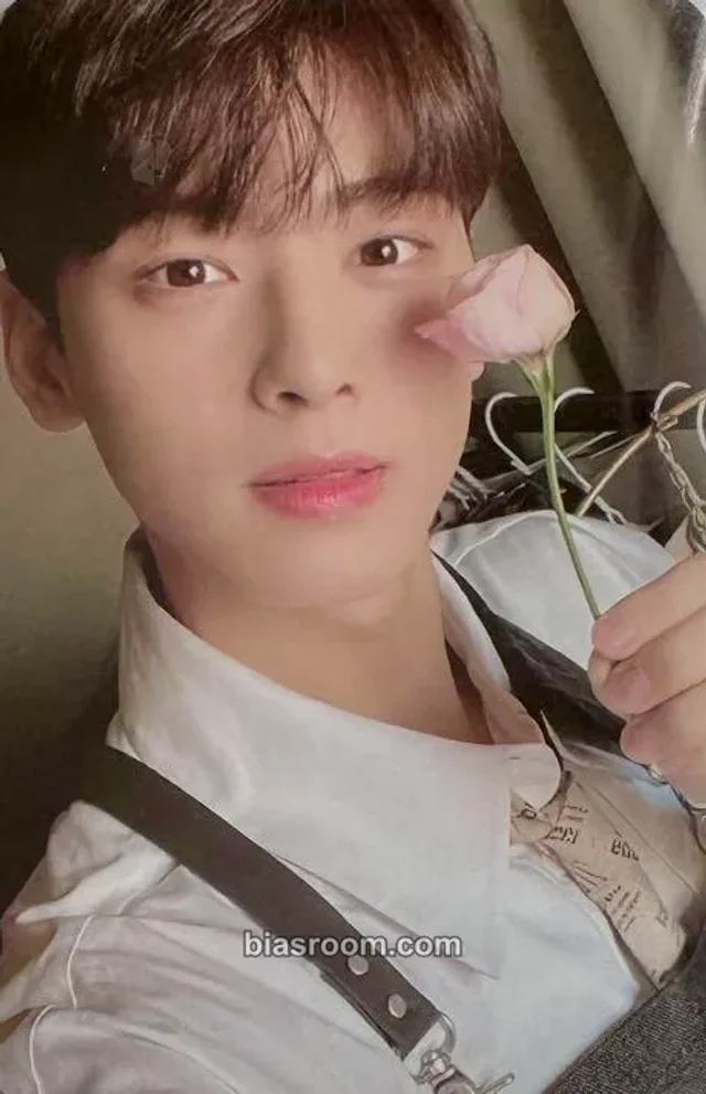 ASTRO - Cha Eunwoo - One & Only Album album photocard