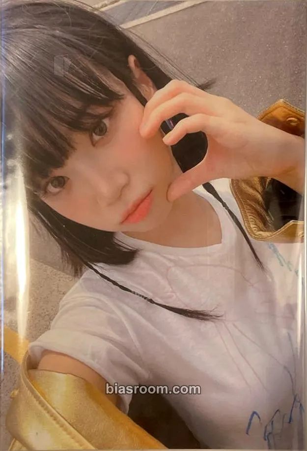 Kim Chaewon ANTIFRAGILE Photocard - LE SSERAFIM - LE SSERAFIM K-pop photocard