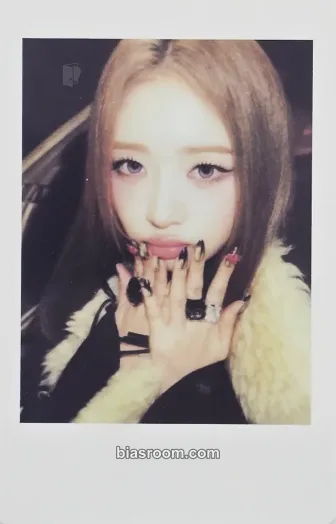 Rei REVIVE+ Photocard - IVE - IVE K-pop photocard