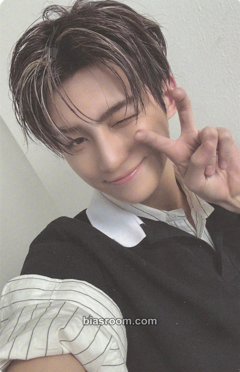 Jihoon TRY WITH US Photocard - TWS - TWS K-pop photocard