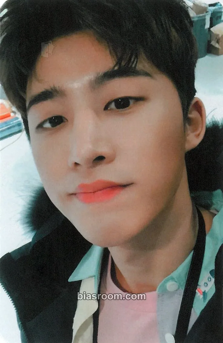 B.I The New Kids Photocard - iKON - iKON K-pop photocard