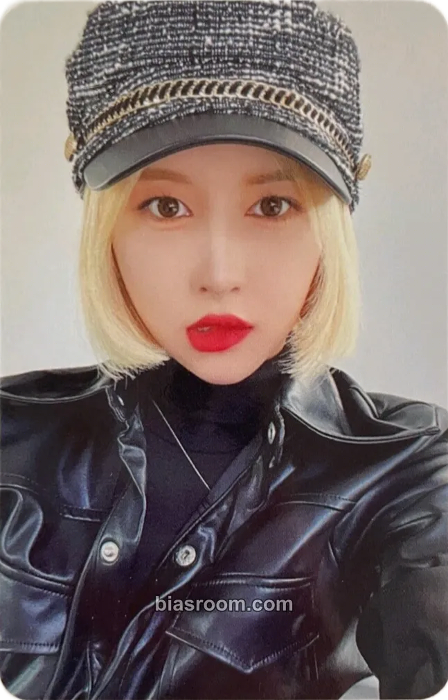 Dayoung 2023 Fan-Con <Codename : Ujung> Photocard - WJSN - WJSN K-pop photocard
