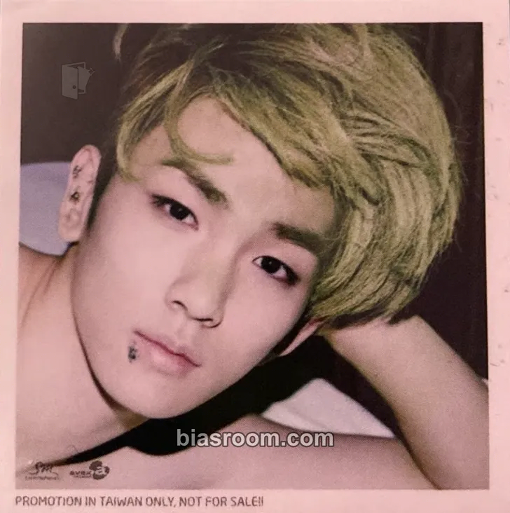 Key Sherlock - The 4th Mini Album Photocard - SHINee - SHINee K-pop photocard