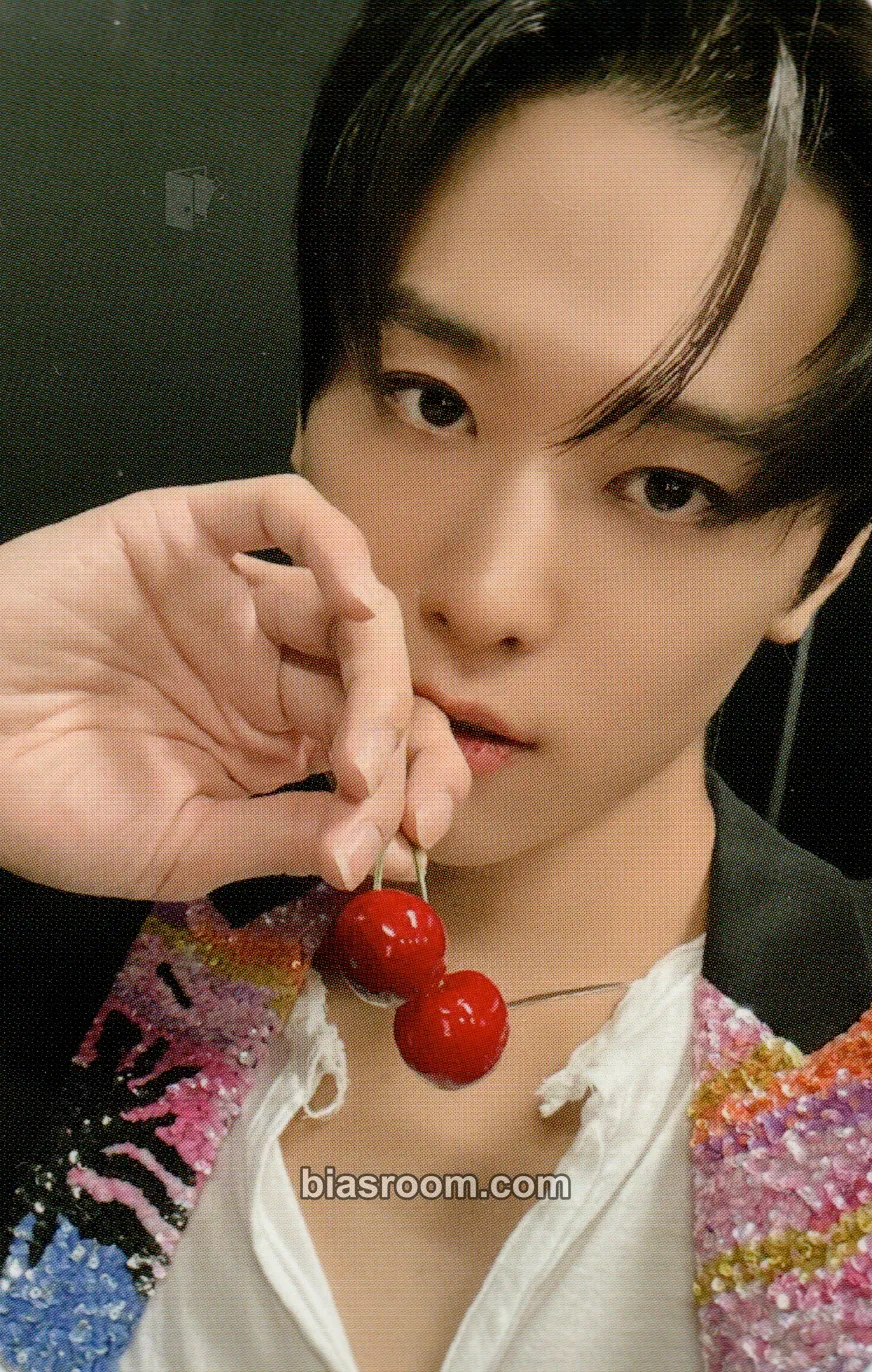 Juyeon Phantasy Pt. 1: Christmas in August Photocard - THE BOYZ - THE BOYZ K-pop photocard
