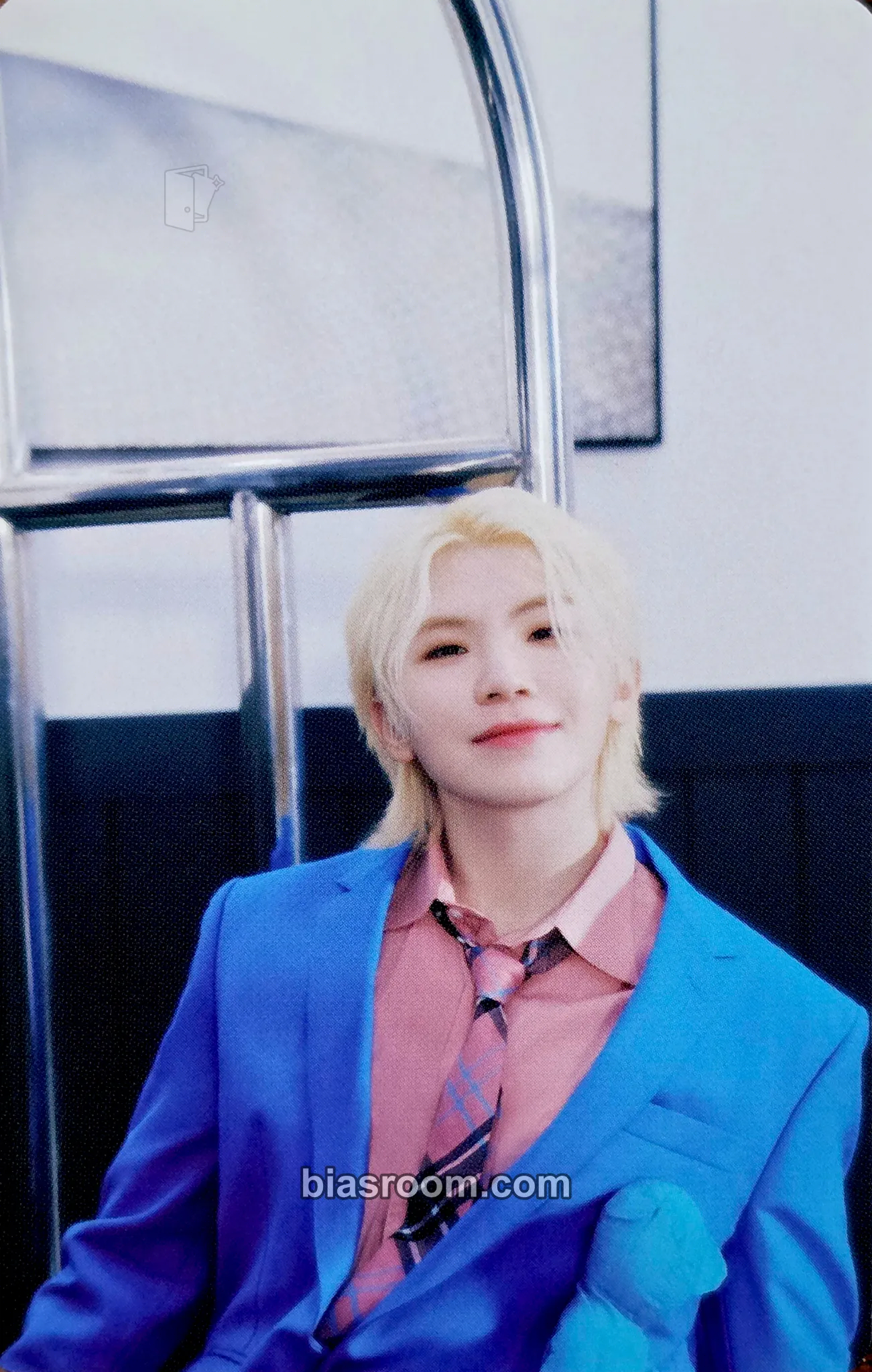 Woozi Spill the Feels Photocard - SEVENTEEN - SEVENTEEN K-pop photocard
