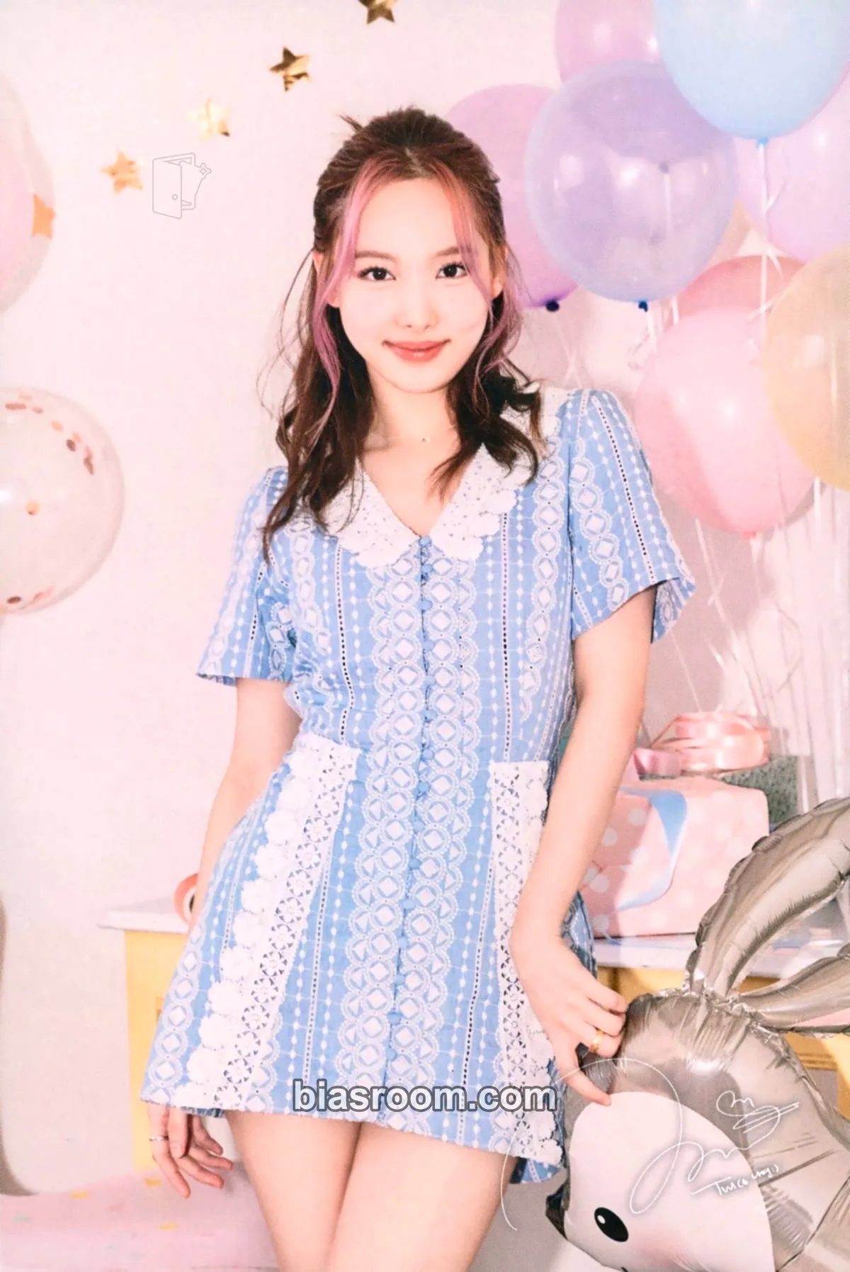 Nayeon Happy TWICE & ONCE Day! (6th Anniversary) Photocard - TWICE - TWICE K-pop photocard