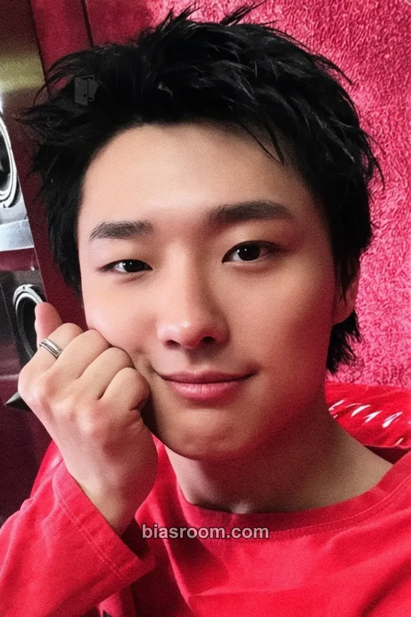 WOODZ Archive. 1 Photocard - WOODZ K-pop photocard