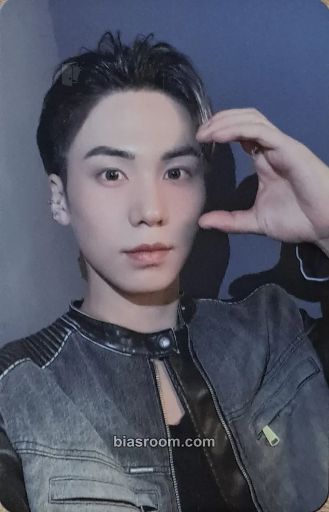 ROCKY - Rocky - Blank Album album photocard burgundy version