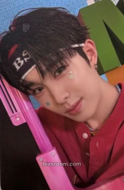 Hyui NEXZ 2026 SEASON'S GREETINGS - Next zone Photocard - NEXZ - NEXZ K-pop photocard