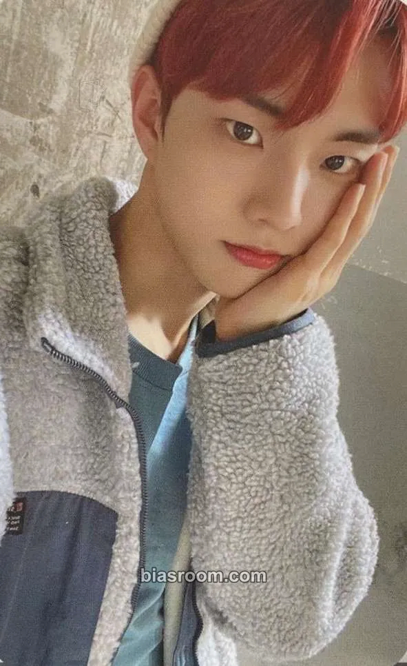 Q Hang Ten x THE BOYZ Photocard - THE BOYZ - THE BOYZ K-pop photocard