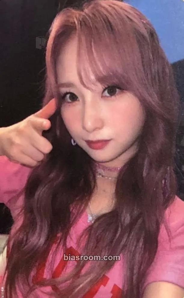 Juri Flash Photocard - Rocket Punch - Rocket Punch K-pop photocard