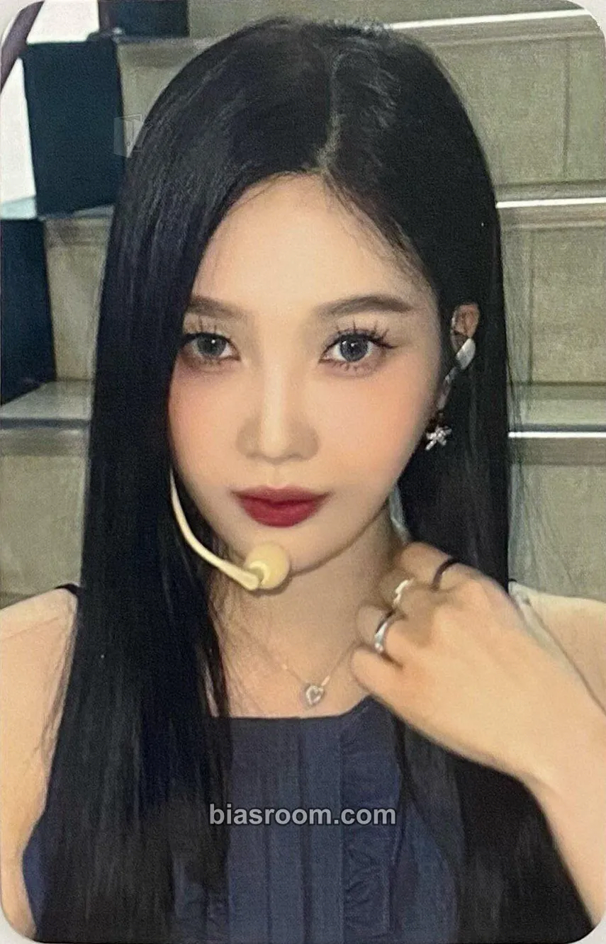 Joy Chill Kill Photocard - Red Velvet - Red Velvet K-pop photocard
