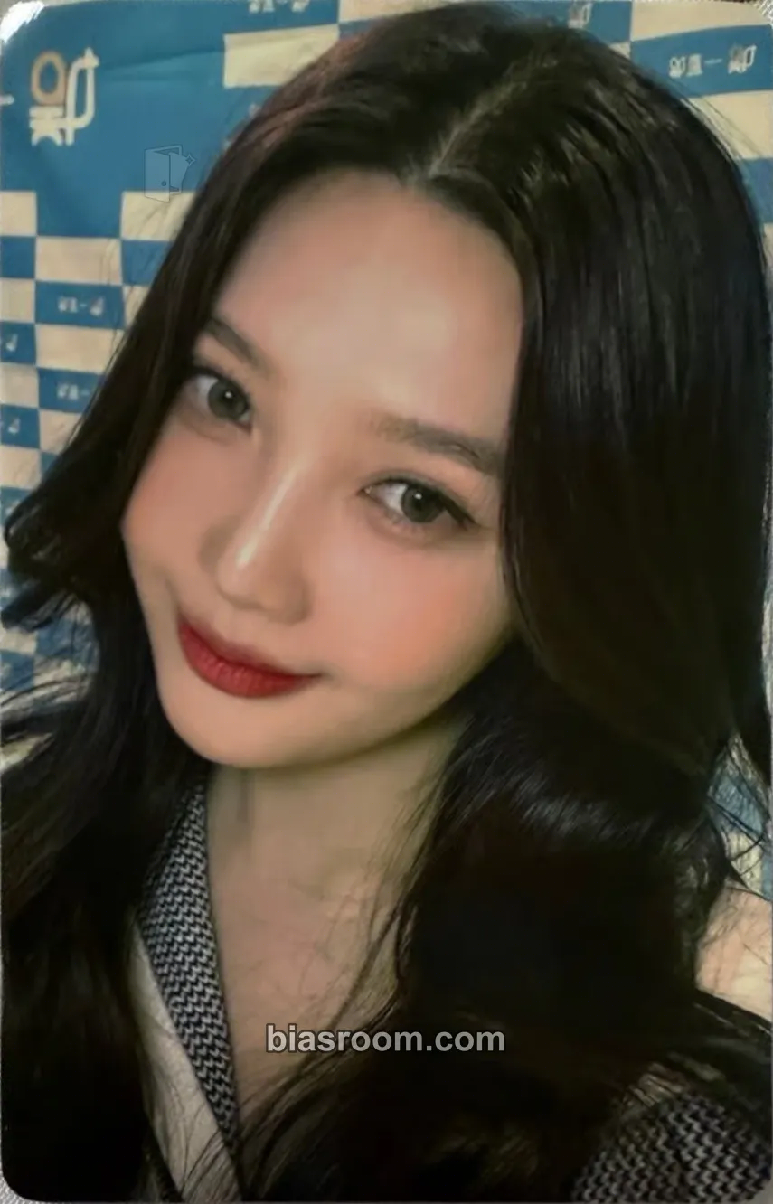 Joy Chill Kill Photocard - Red Velvet - Red Velvet K-pop photocard