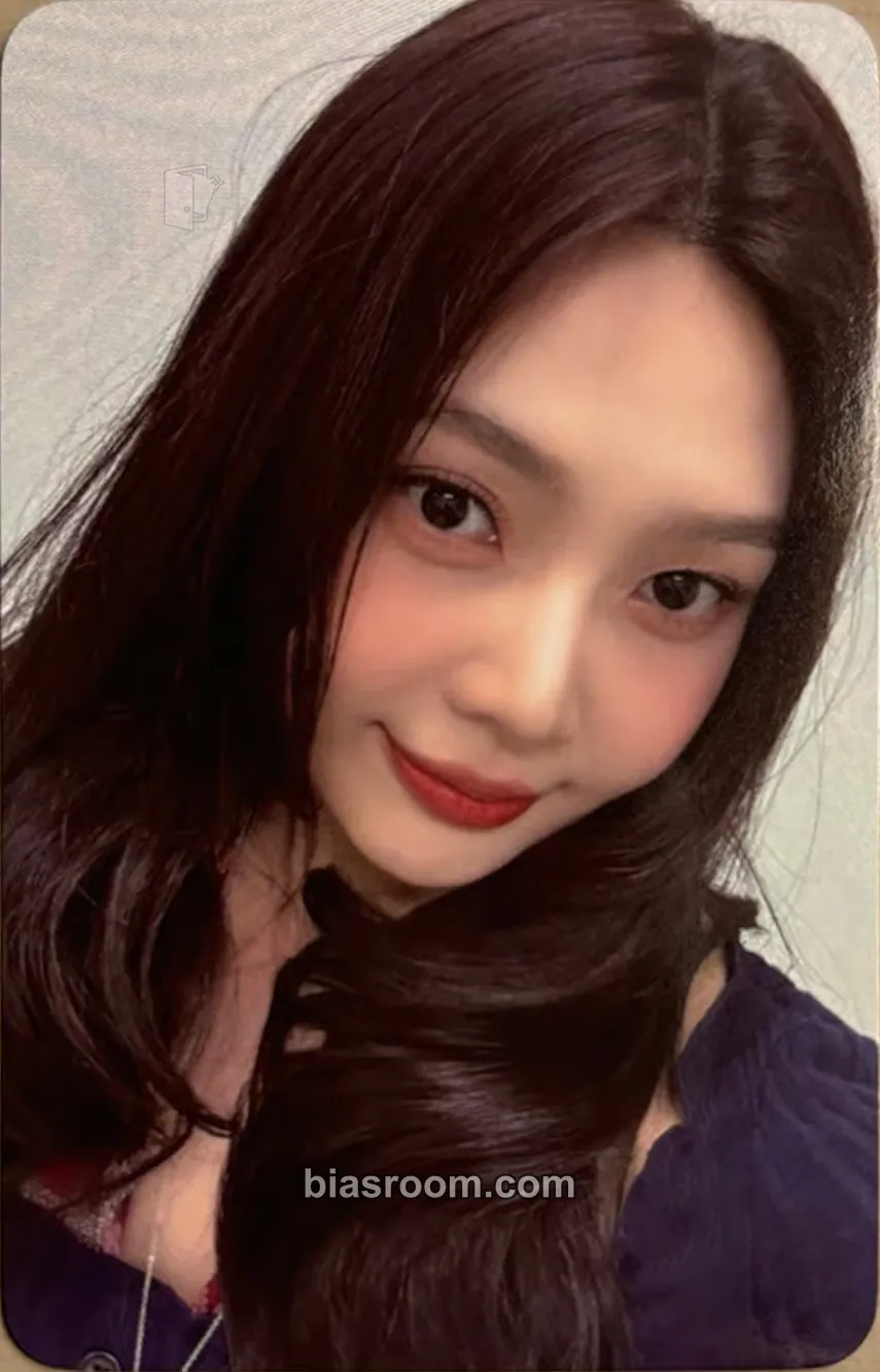 Joy Chill Kill Photocard - Red Velvet - Red Velvet K-pop photocard