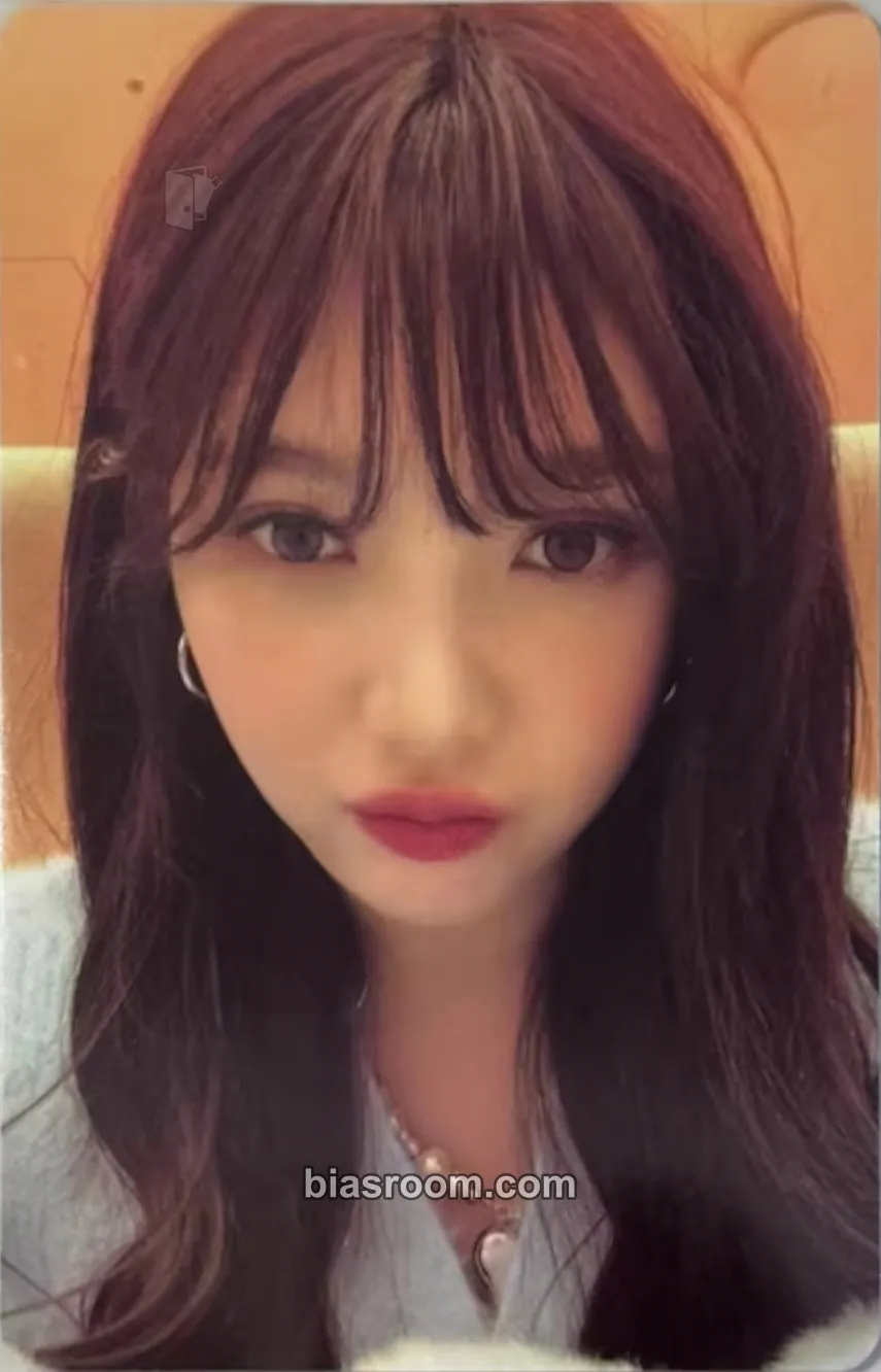 Joy Chill Kill Photocard - Red Velvet - Red Velvet K-pop photocard