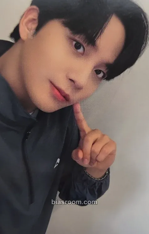 Jongho Wonderwall Merchline Photocard - ATEEZ - ATEEZ K-pop photocard