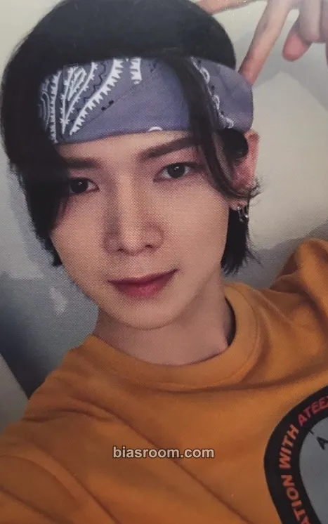 Yeosang Wonderwall Merchline Photocard - ATEEZ - ATEEZ K-pop photocard