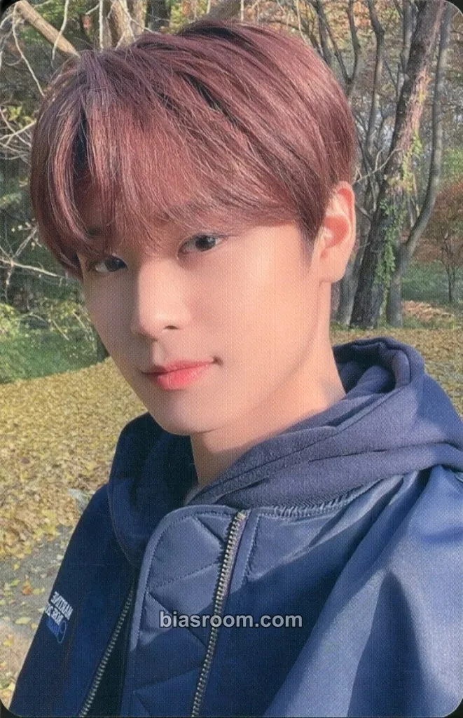 Juyeon 2022 Fan-Con: The B-Road Photocard - THE BOYZ - THE BOYZ K-pop photocard