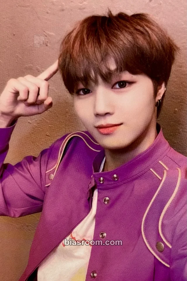 Younite - Eunho - Youni-Q Album album photocard q3 version