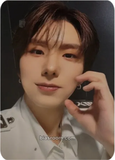 Kihyun 2026 World Tour - Nexus Photocard - MONSTA X - MONSTA X K-pop photocard