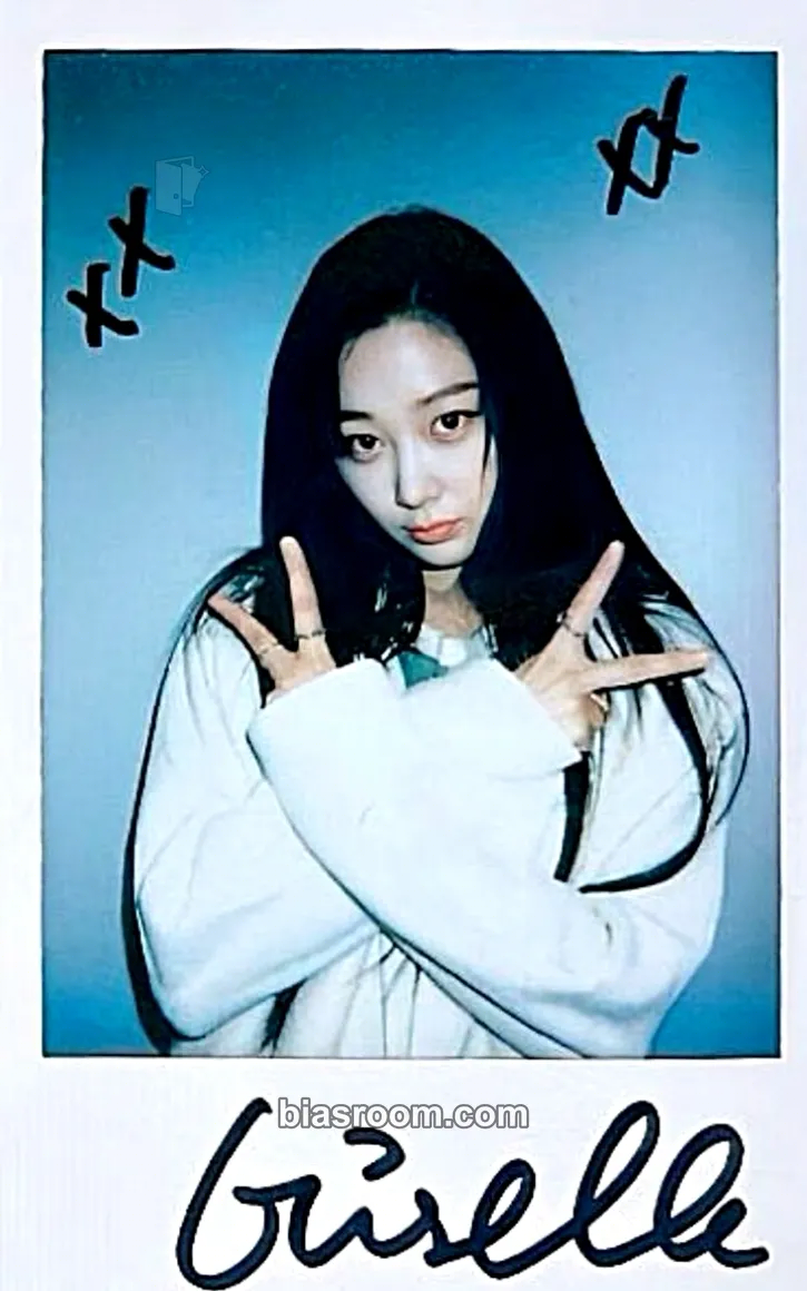 Giselle Girls Photocard - aespa - aespa K-pop photocard