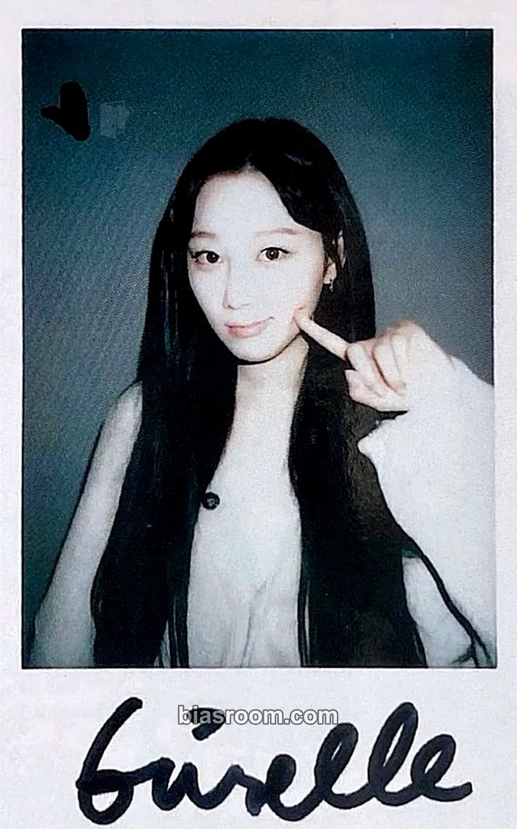 Giselle Girls Photocard - aespa - aespa K-pop photocard