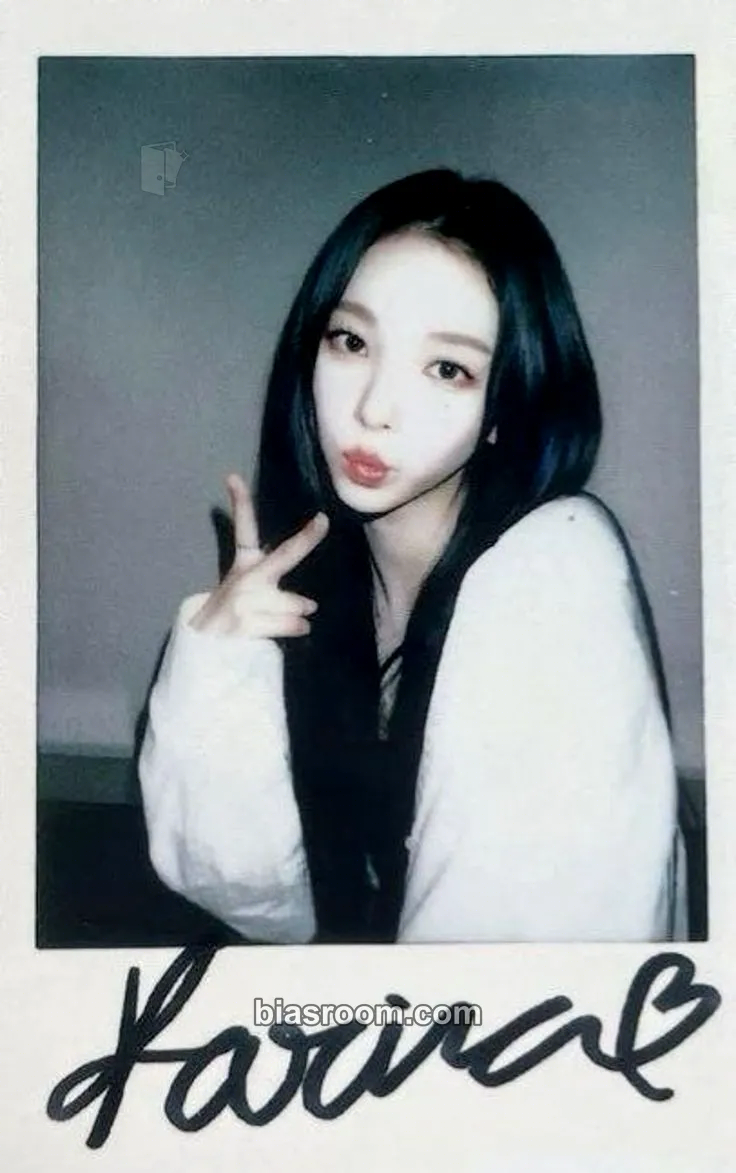 Karina Girls Photocard - aespa - aespa K-pop photocard