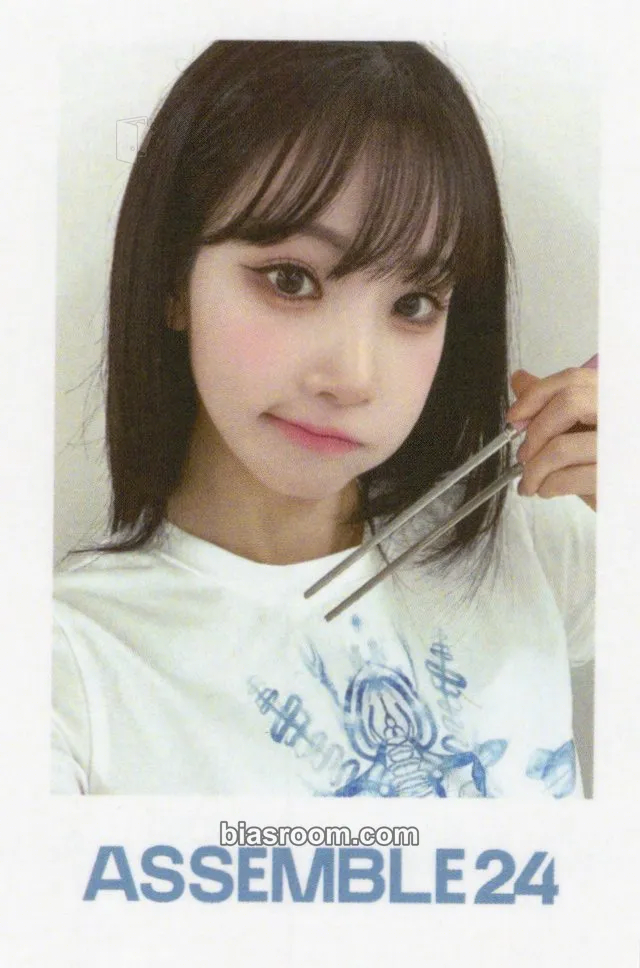 Nakyoung Assemble24 Photocard - tripleS - tripleS K-pop photocard