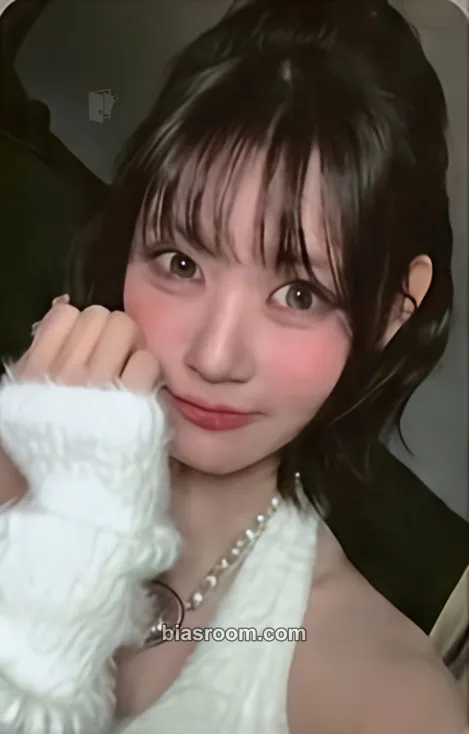 Maika Babyface Photocard - ODD YOUTH - ODD YOUTH K-pop photocard
