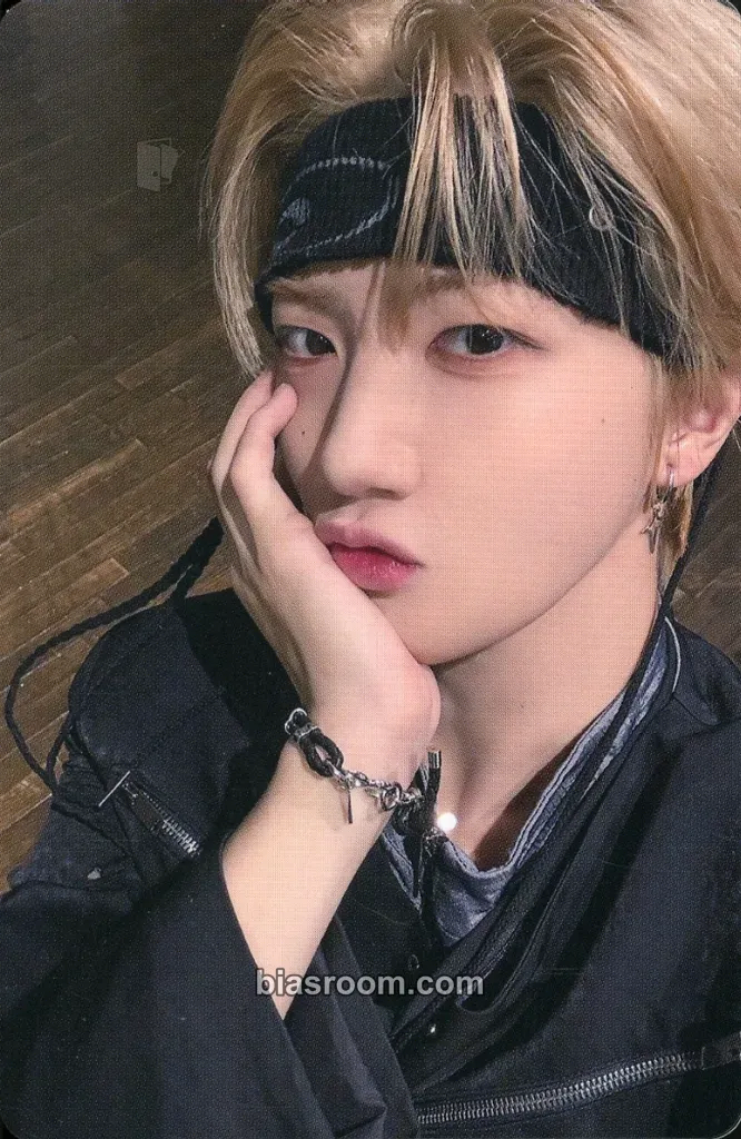 Wonjin BLAST OUT Photocard - CRAVITY - CRAVITY K-pop photocard