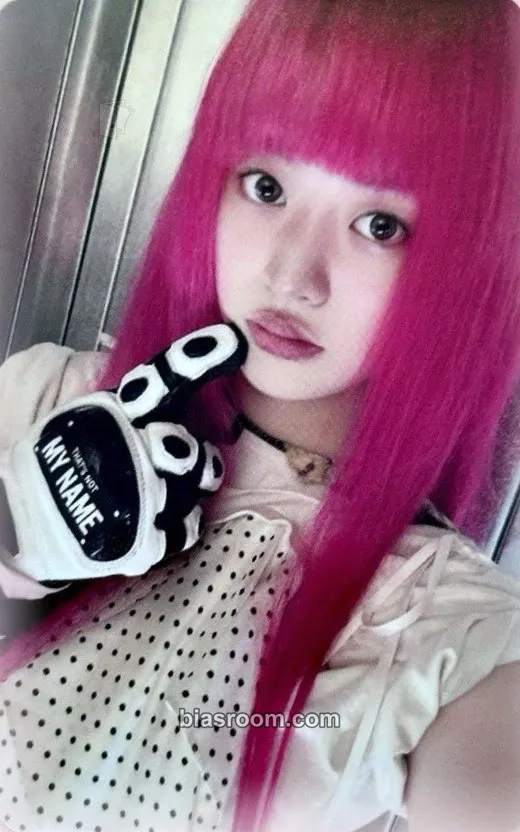 Minju NOT CUTE ANYMORE Photocard - ILLIT - ILLIT K-pop photocard
