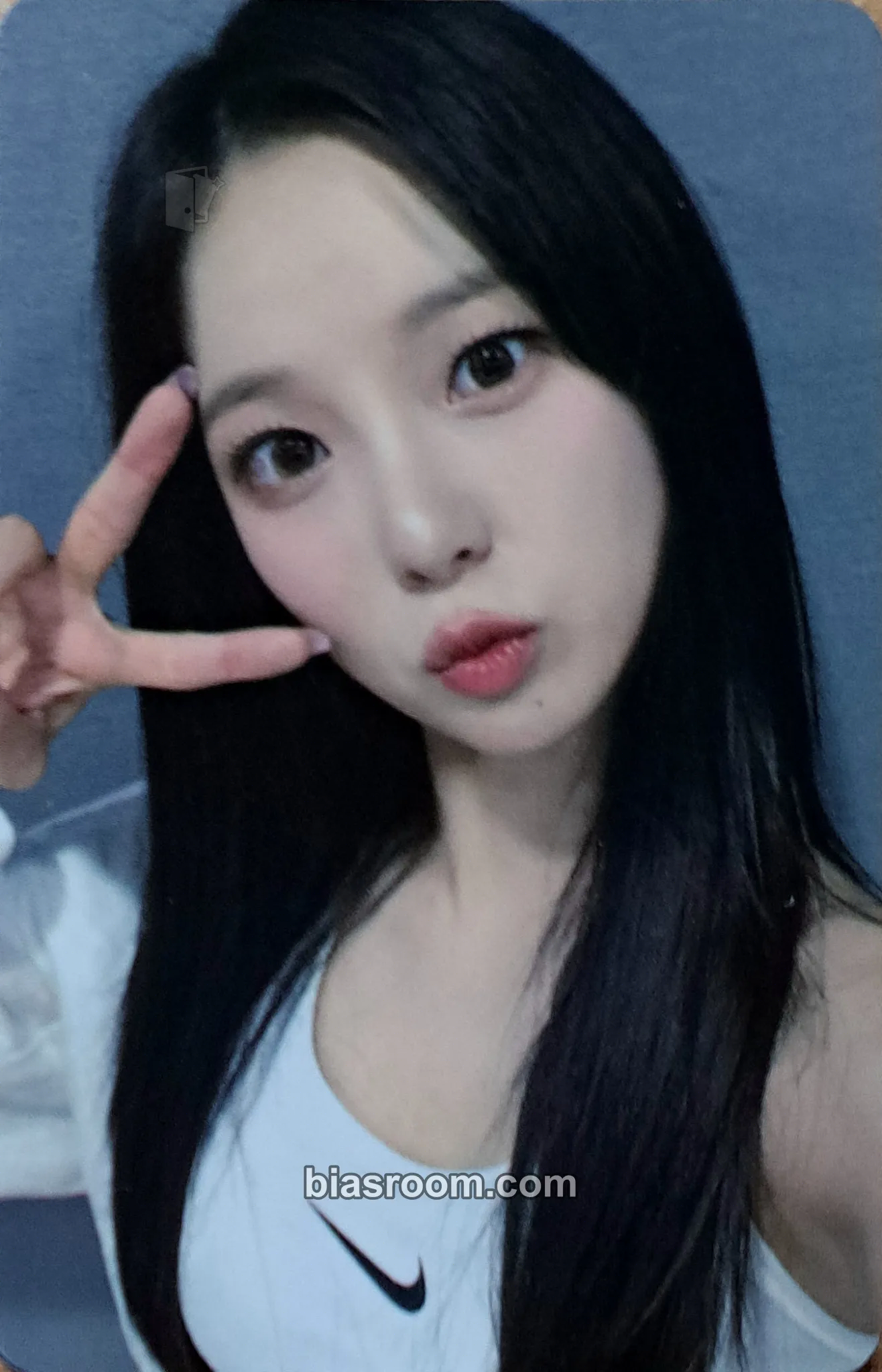 Yujin Kep1going On Photocard - Kep1er - Kep1er K-pop photocard