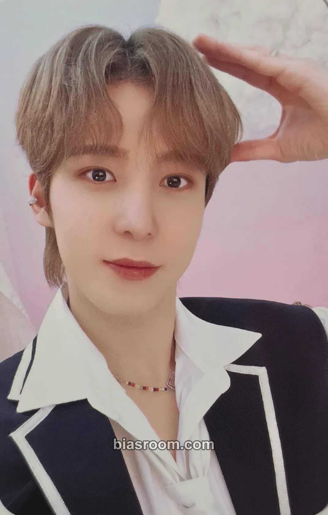 Yunho ANITEEZ IN ILLUSION Photocard - ATEEZ - ATEEZ K-pop photocard