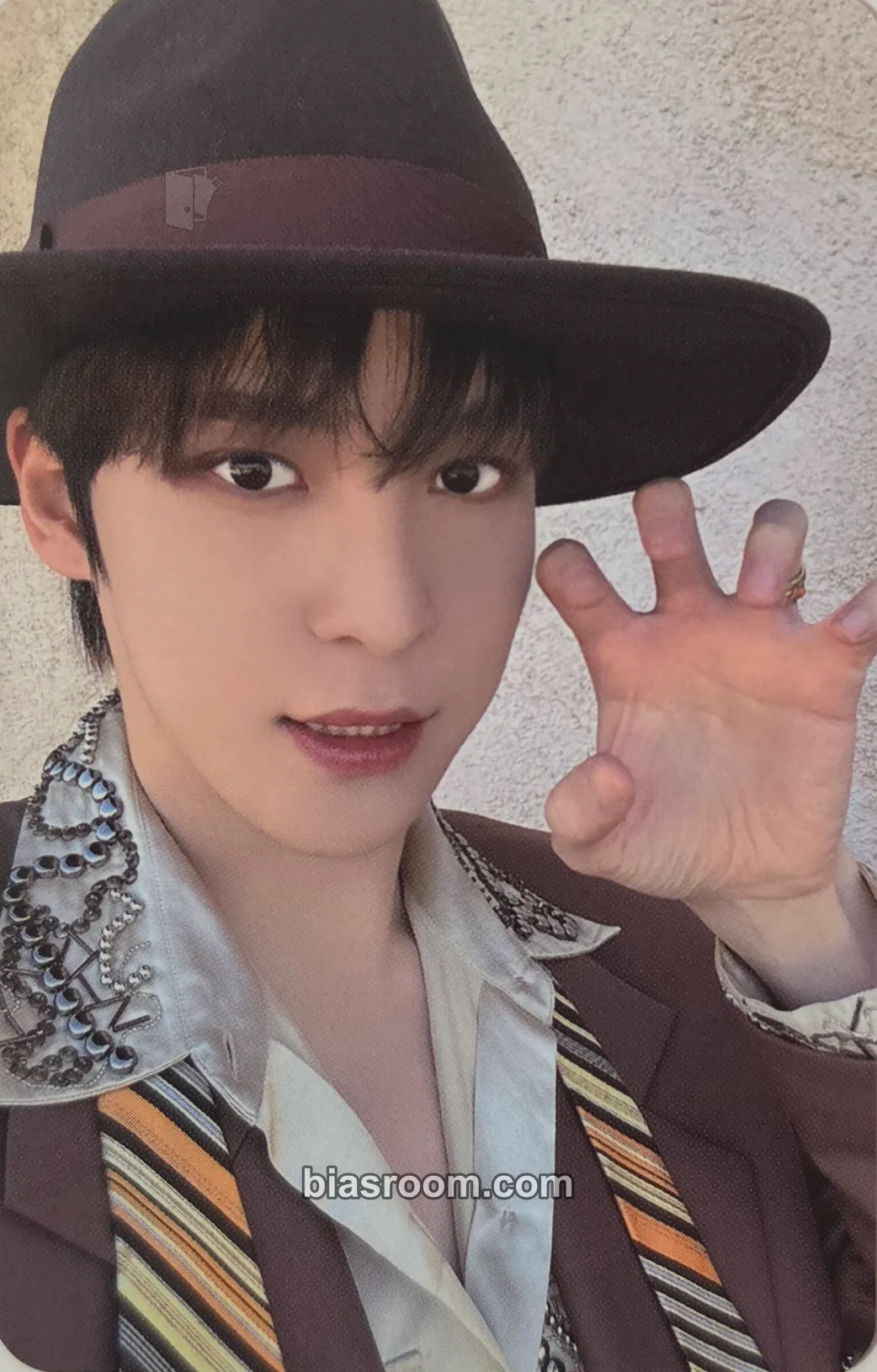 Yunho POP-UP: GOLDEN HOUR : Part 1 (Soundwave) Photocard - ATEEZ - ATEEZ K-pop photocard