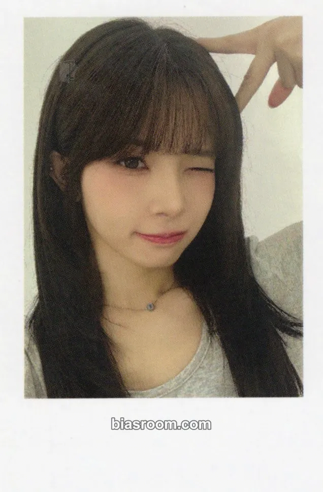Kotone tripleS 1st Mini-Tour: A LIVE 25 Photocard - tripleS - tripleS K-pop photocard