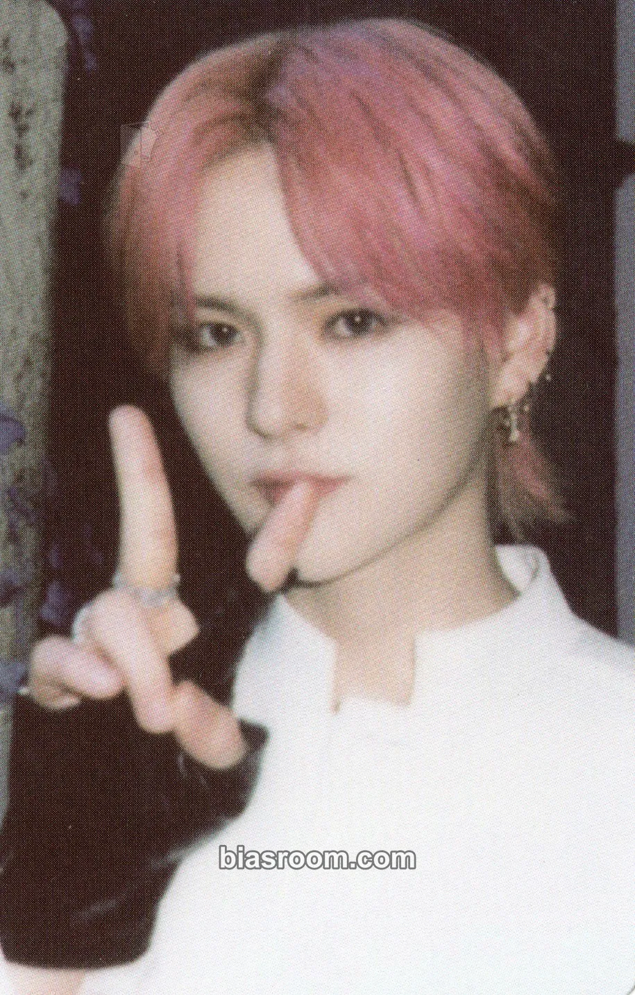 Yoshi REBOOT Photocard - TREASURE - TREASURE K-pop photocard