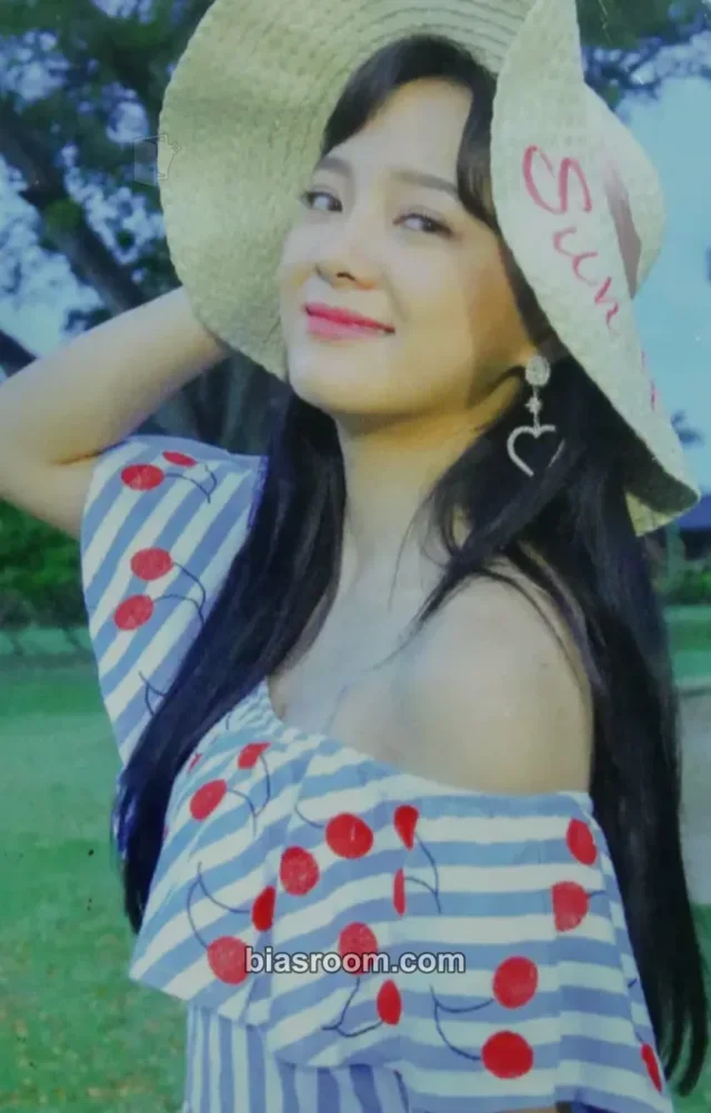 gugudan - Sejeong - SEMINA Album broadcast