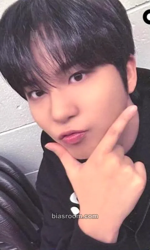 Jongho Wonderwall Merchline Photocard - ATEEZ - ATEEZ K-pop photocard