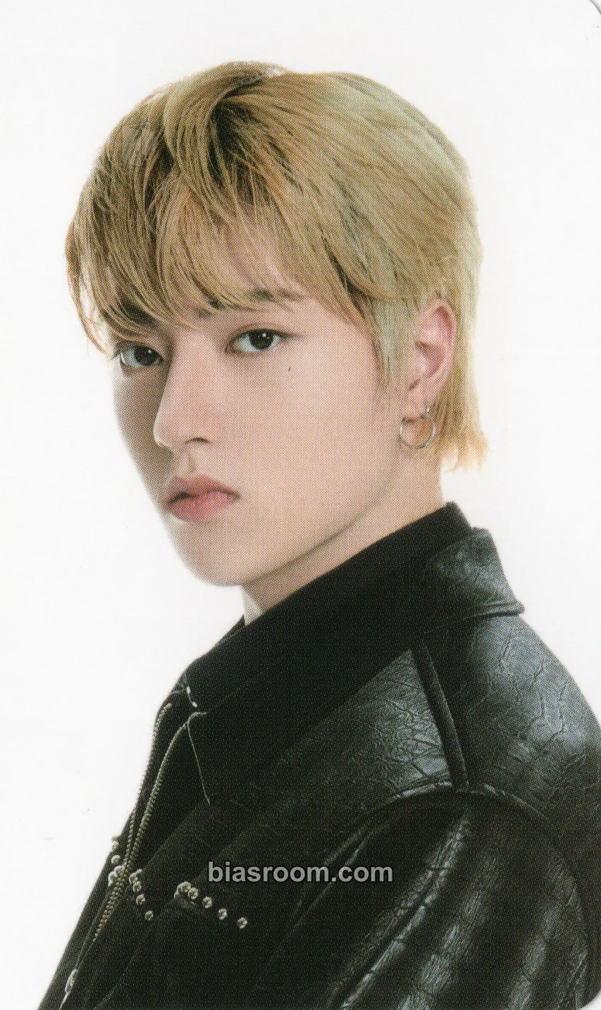 Haruto REBOOT Photocard - TREASURE - TREASURE K-pop photocard