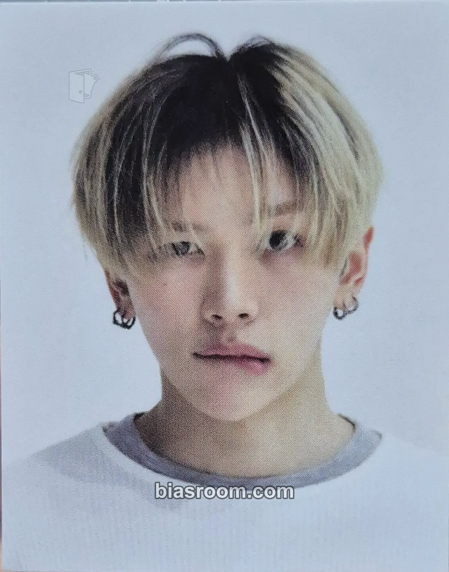 LynnLynn Global Official Fanclub Early Bird Recruitment Photocard - MODYSSEY - MODYSSEY K-pop photocard