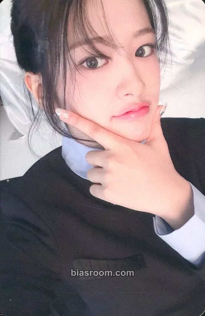 Yujin IVE EMPATHY Photocard - IVE - IVE K-pop photocard
