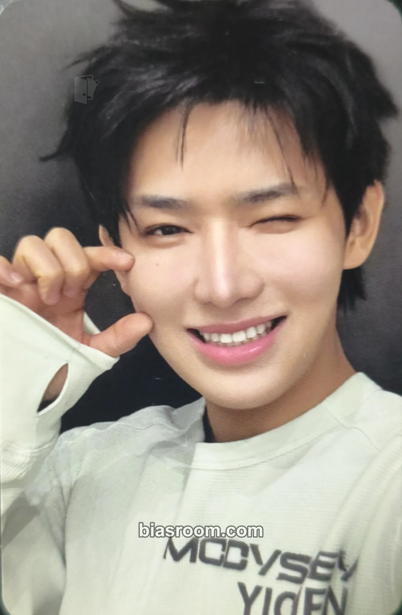 Yichen Global Official Fanclub Early Bird Recruitment Photocard - MODYSSEY - MODYSSEY K-pop photocard