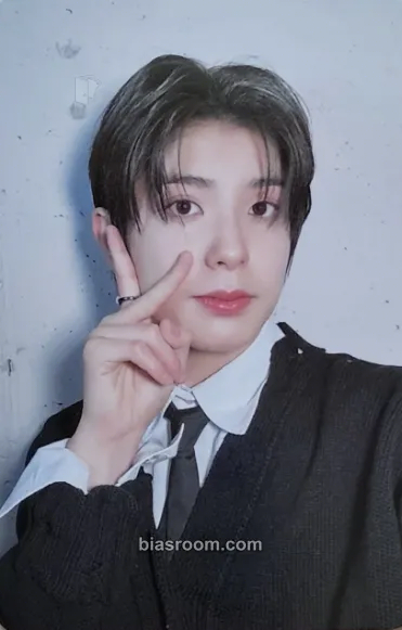 Yuki Ride the Vibe Photocard - NEXZ - NEXZ K-pop photocard